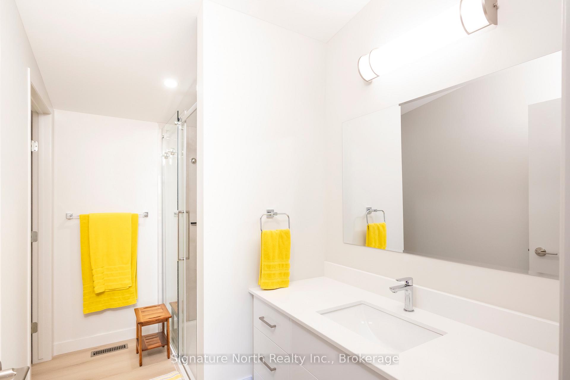 Photo 38 of 836 Weiler Boulevard, Thunder Bay, Parkdale — HOMEH
