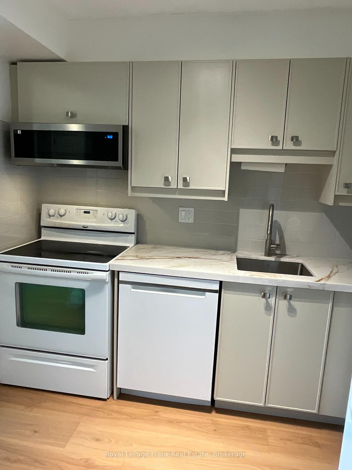Photo 7 of Unit 205, 80 Athol Street E, Oshawa, Central — HOMEH