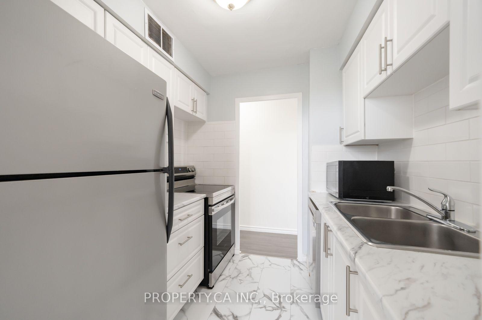 Photo 16 of Unit 1111, 3311 Kingston Road, Scarborough, Scarborough Village — HOMEH
