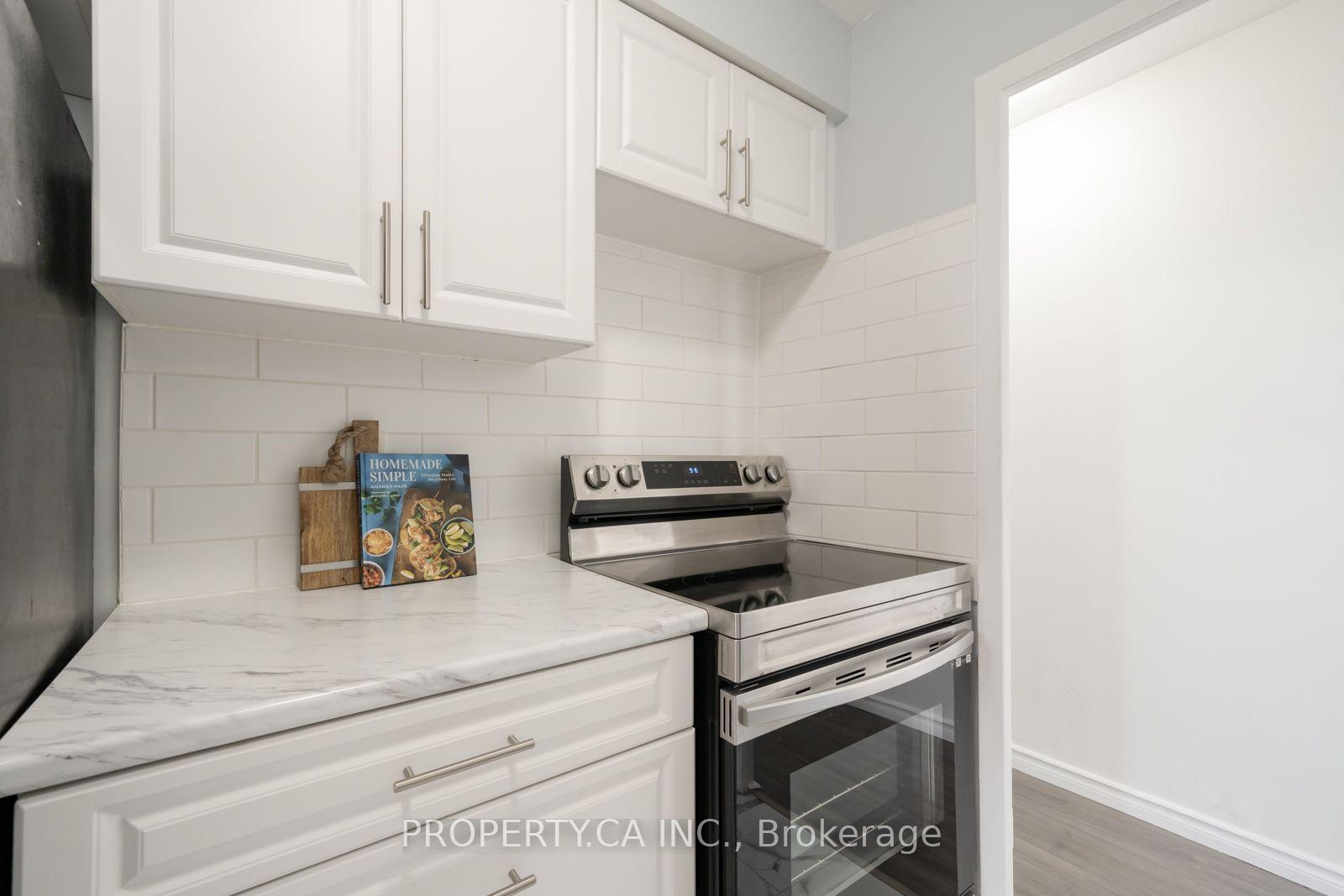 Photo 18 of Unit 1111, 3311 Kingston Road, Scarborough, Scarborough Village — HOMEH