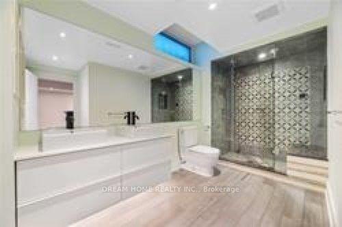 Photo 29 of 21 Valliere Place, North York, Bayview Village — HOMEH