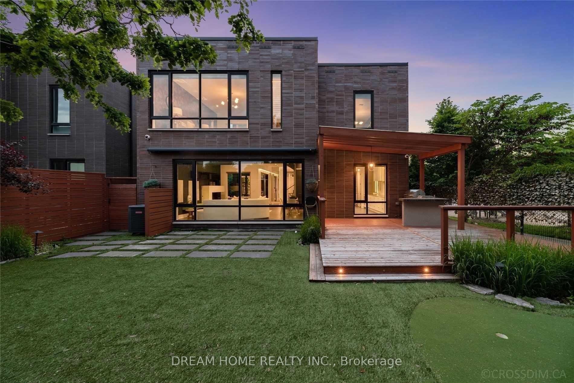 Photo 30 of 21 Valliere Place, North York, Bayview Village — HOMEH