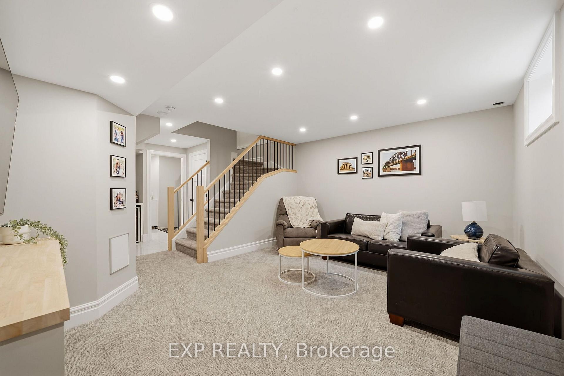 Photo 19 of 2700 Foxbend Link, London, North S — HOMEH