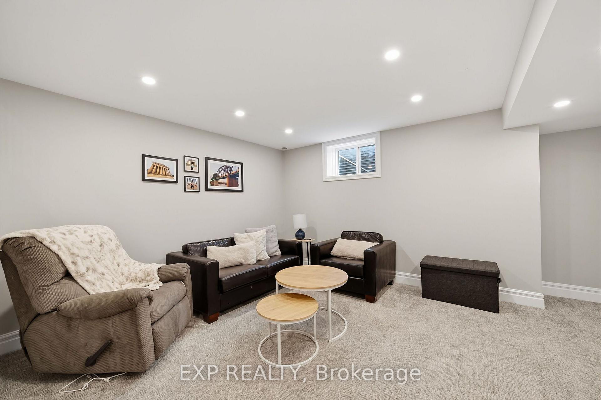 Photo 20 of 2700 Foxbend Link, London, North S — HOMEH