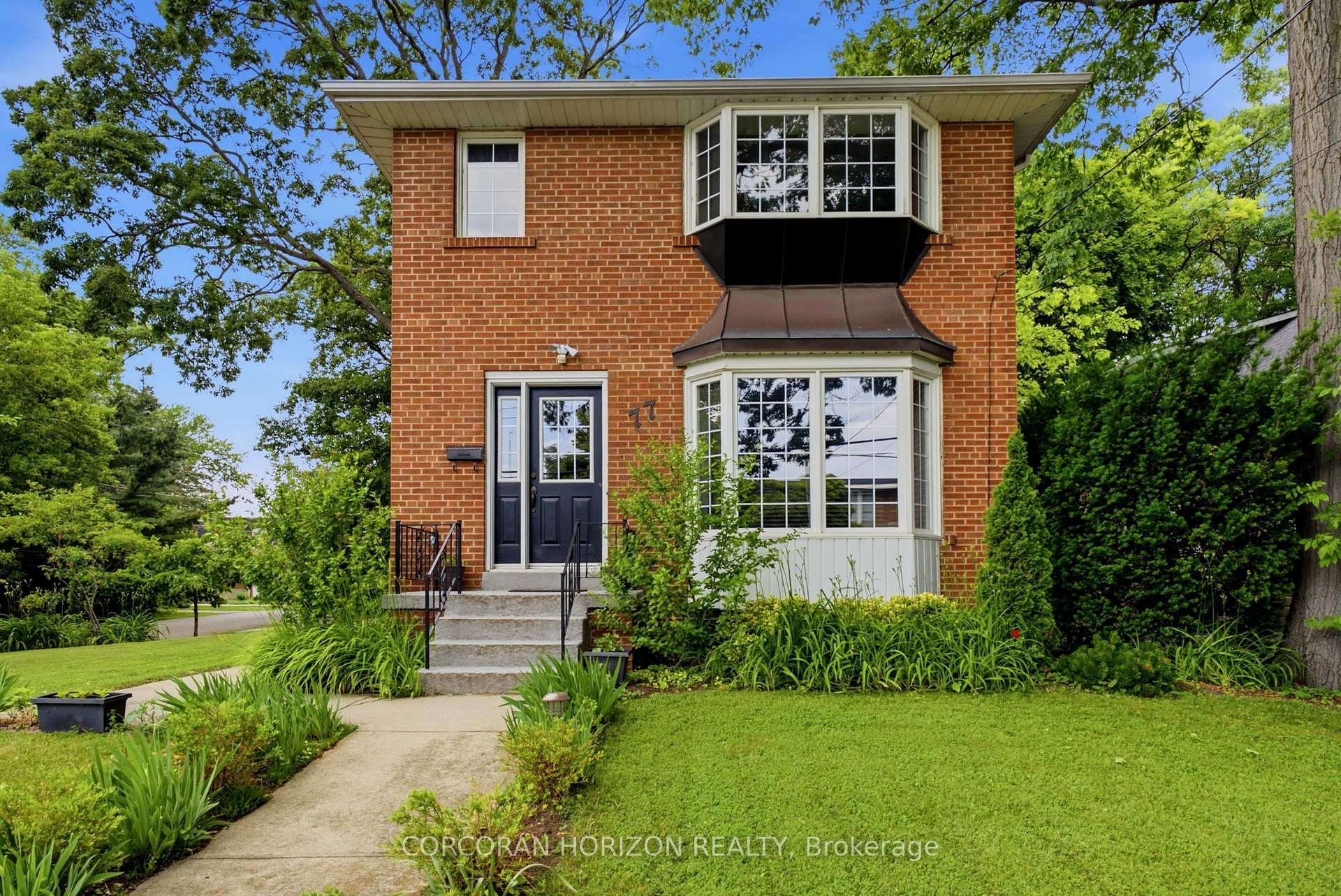Photo 2 of 77 Mineola Road E, Mississauga, Mineola — HOMEH