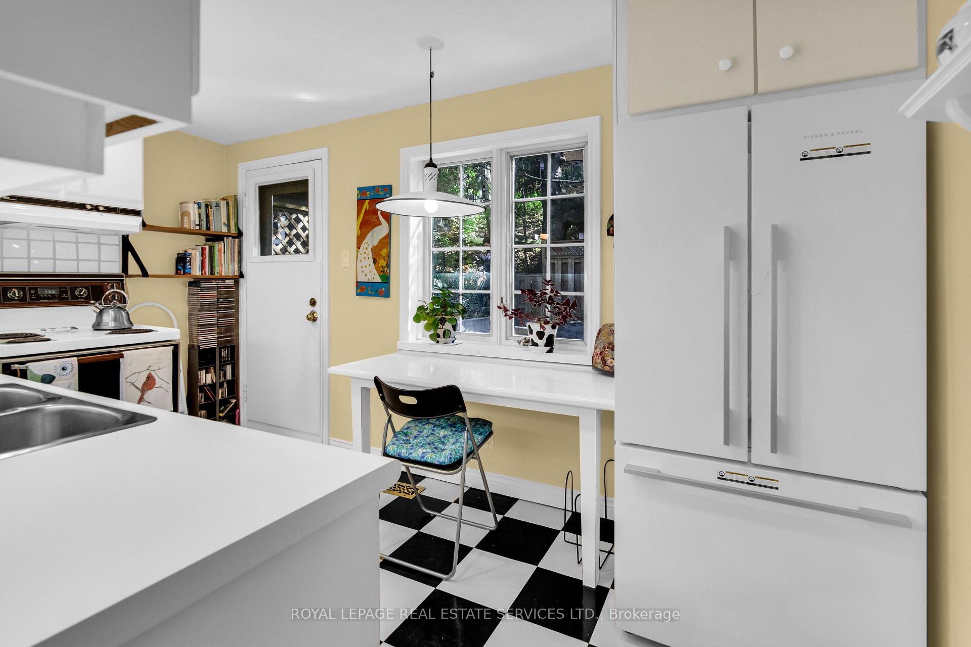 Photo 8 of 405 Glenlake Avenue, Toronto, High Park North — HOMEH