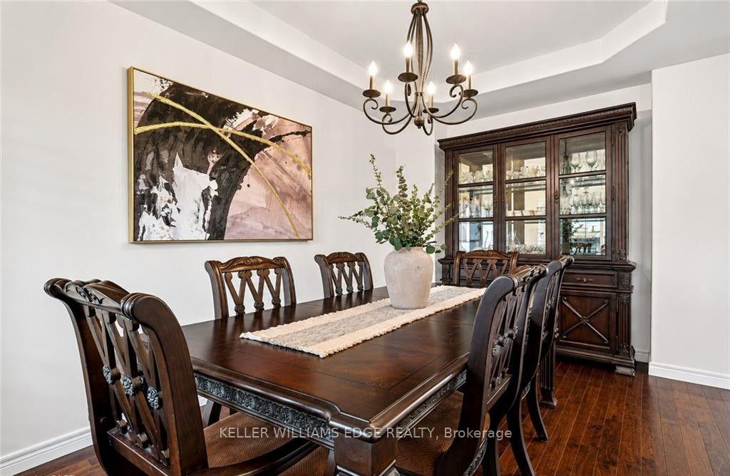 Photo 16 of 53 Valiant Circle, Hamilton, Binbrook — HOMEH