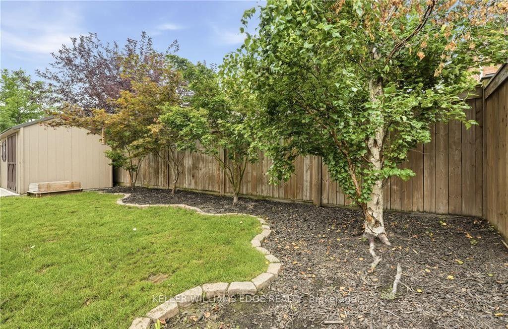 Photo 46 of 53 Valiant Circle, Hamilton, Binbrook — HOMEH