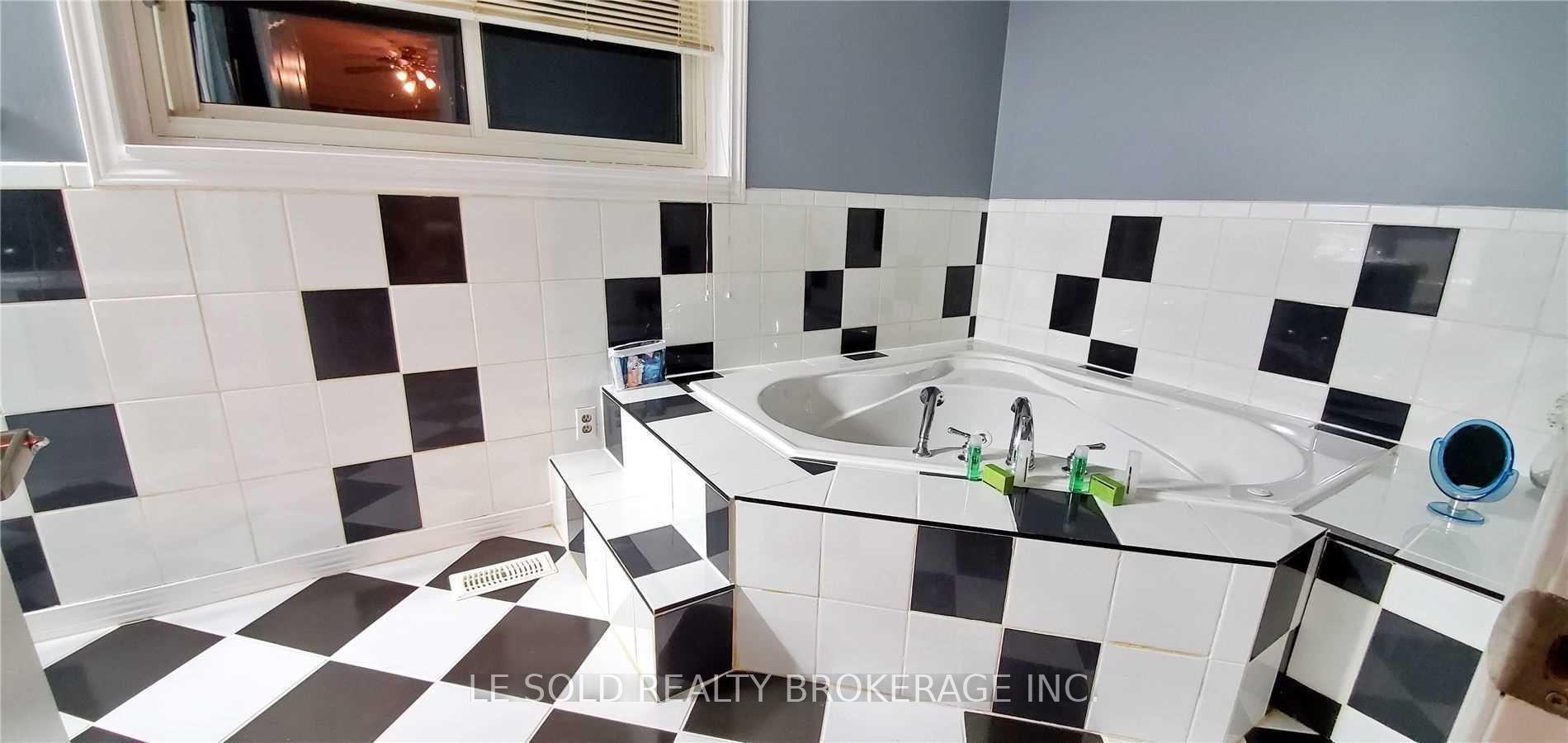 Photo 23 of Unit Upper, 50 Dickson Hill Road, Markham, Rural Markham — HOMEH