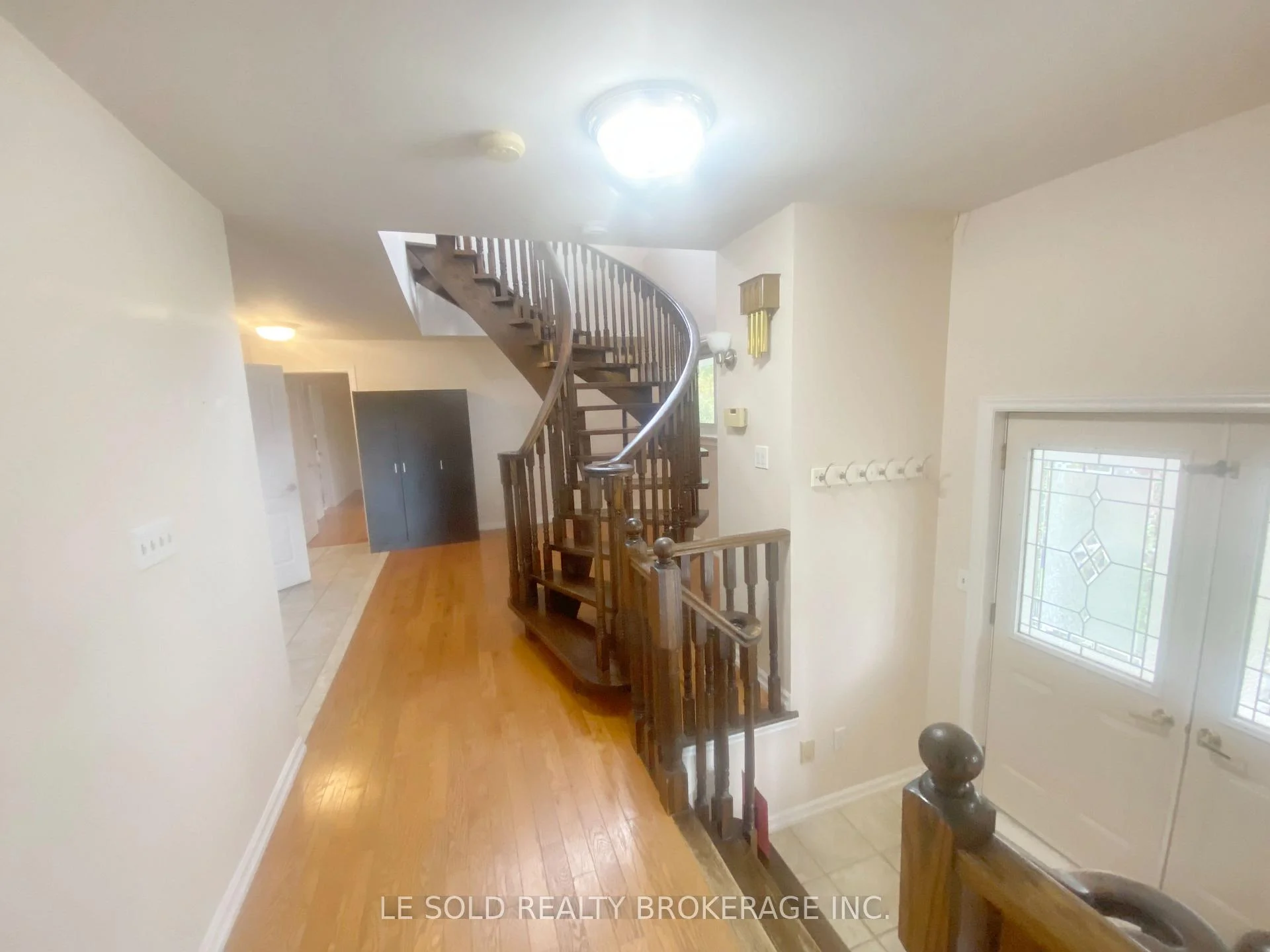Photo 10 of Unit Upper, 50 Dickson Hill Road, Markham, Rural Markham — HOMEH