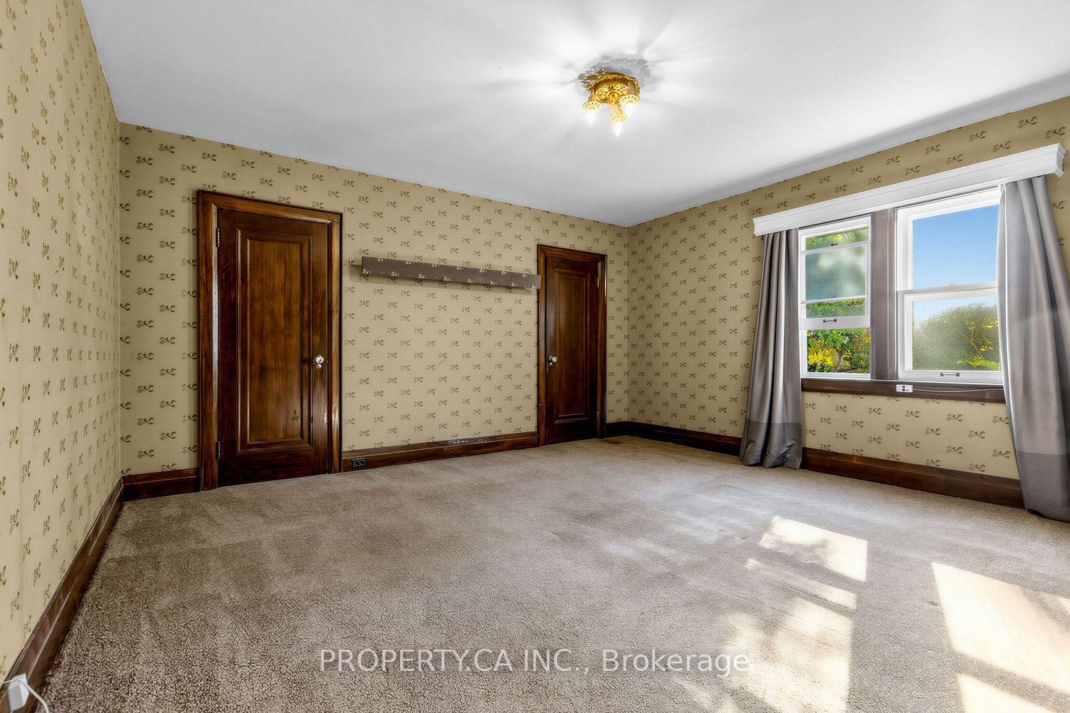 Photo 26 of 54 Baby Point Road, Toronto, Lambton Baby Point — HOMEH