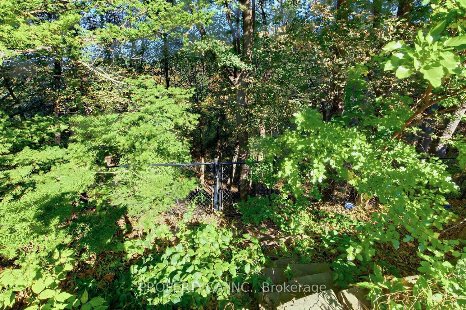 Photo 42 of 54 Baby Point Road, Toronto, Lambton Baby Point — HOMEH