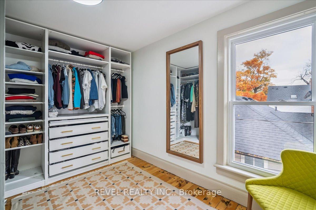 Photo 22 of 47 Mill Street N, Hamilton, Waterdown — HOMEH