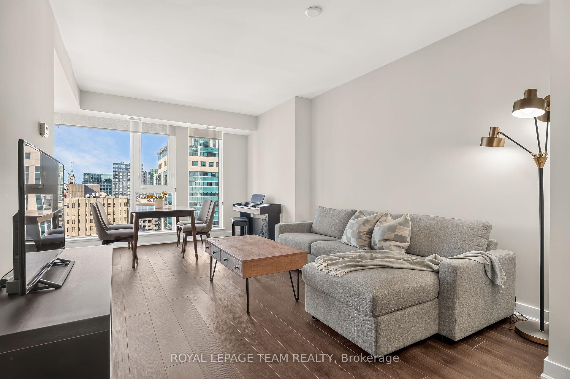 Photo 8 of Unit 1603, 179 Metcalfe Street, Ottawa, Ottawa Centre — HOMEH