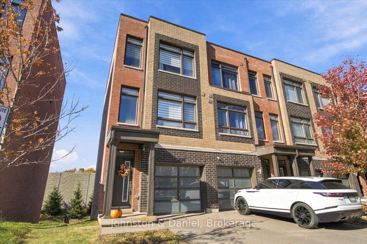 Photo 2 of 106 Dalhousie Street, Vaughan, Vaughan Grove — HOMEH