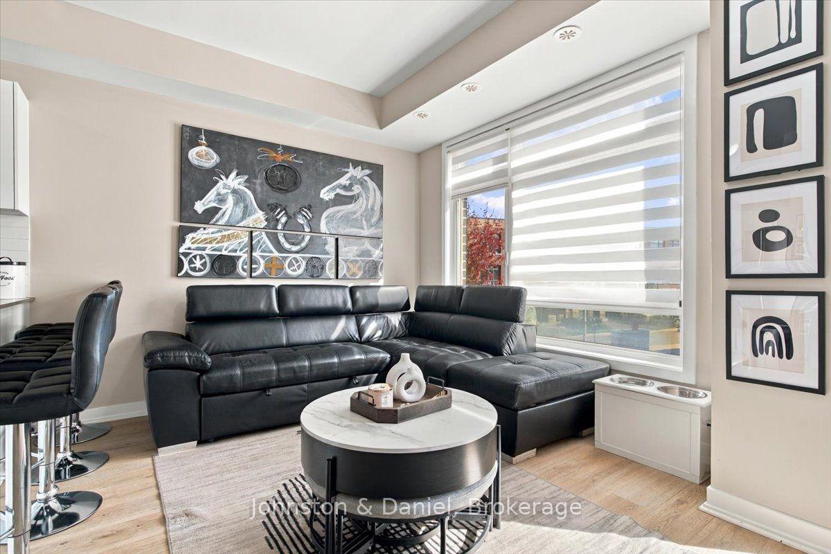 Photo 5 of 106 Dalhousie Street, Vaughan, Vaughan Grove — HOMEH