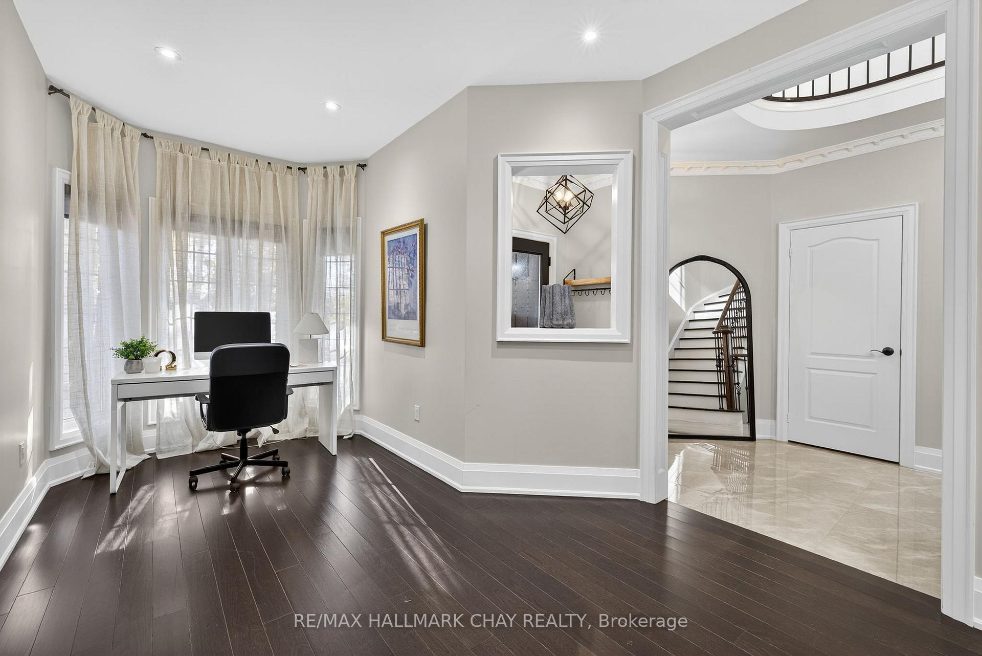 Photo 16 of 160 Golden Gate Circle, Vaughan, Sonoma Heights — HOMEH