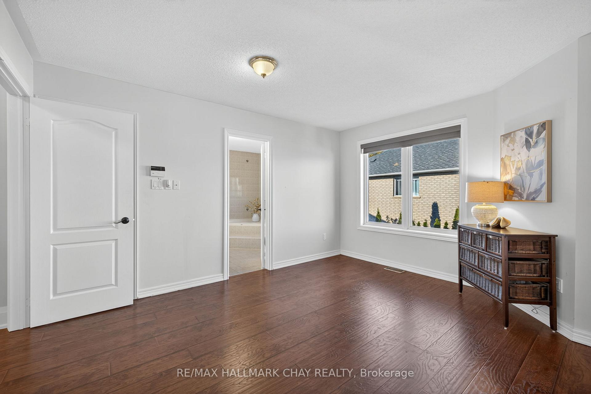 Photo 23 of 160 Golden Gate Circle, Vaughan, Sonoma Heights — HOMEH