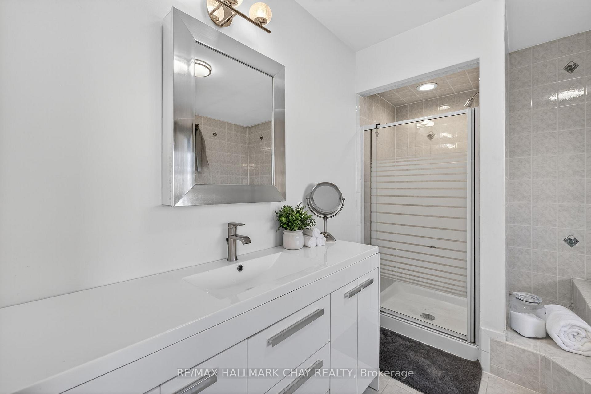 Photo 26 of 160 Golden Gate Circle, Vaughan, Sonoma Heights — HOMEH