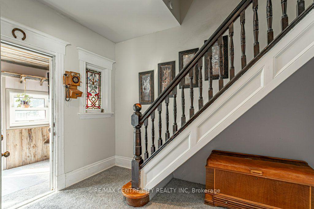 Photo 5 of 61 Alma Street, St. Thomas — HOMEH