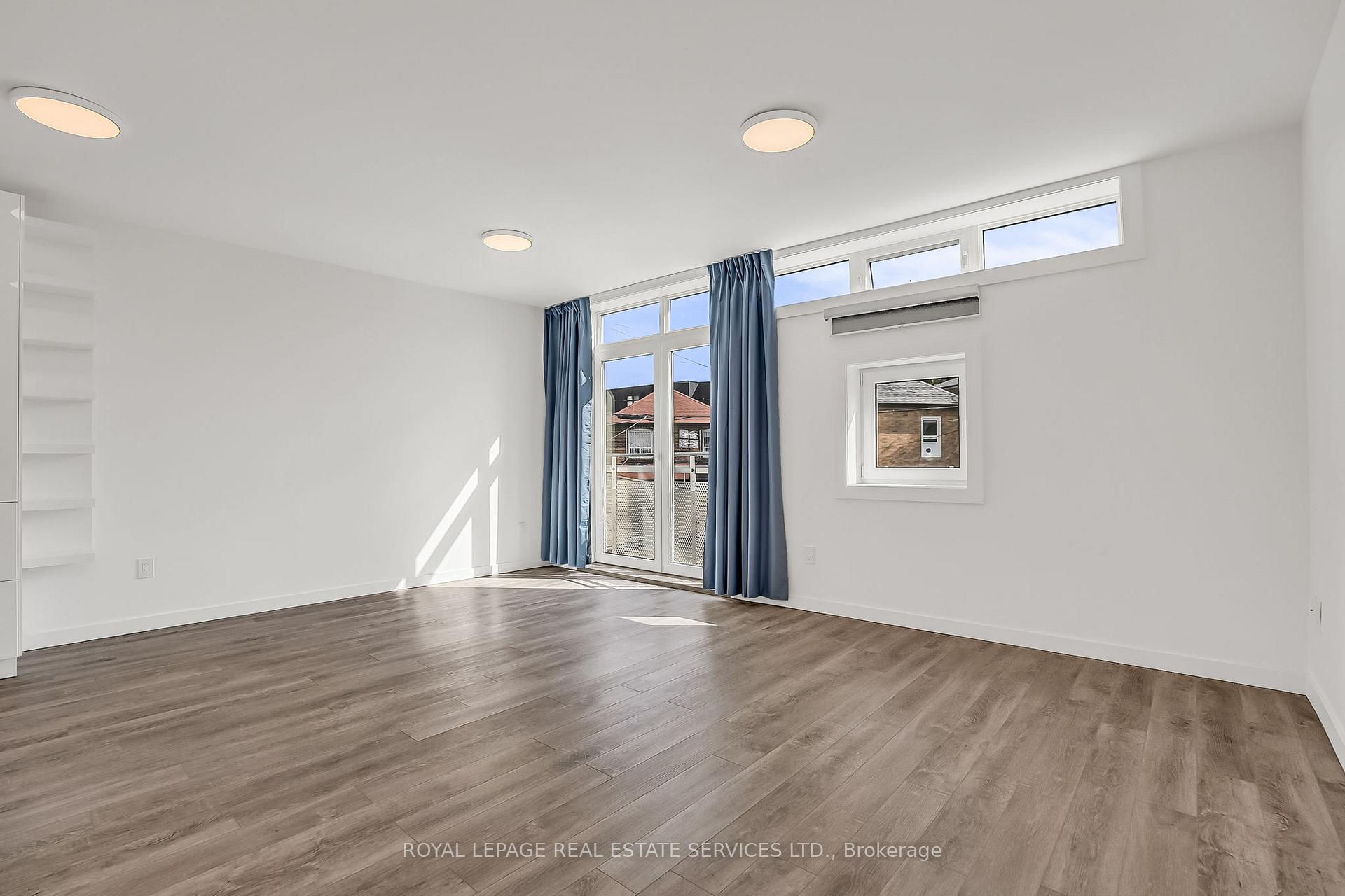 Photo 3 of Unit C, 439 Winona Drive, Toronto, Oakwood Village — HOMEH