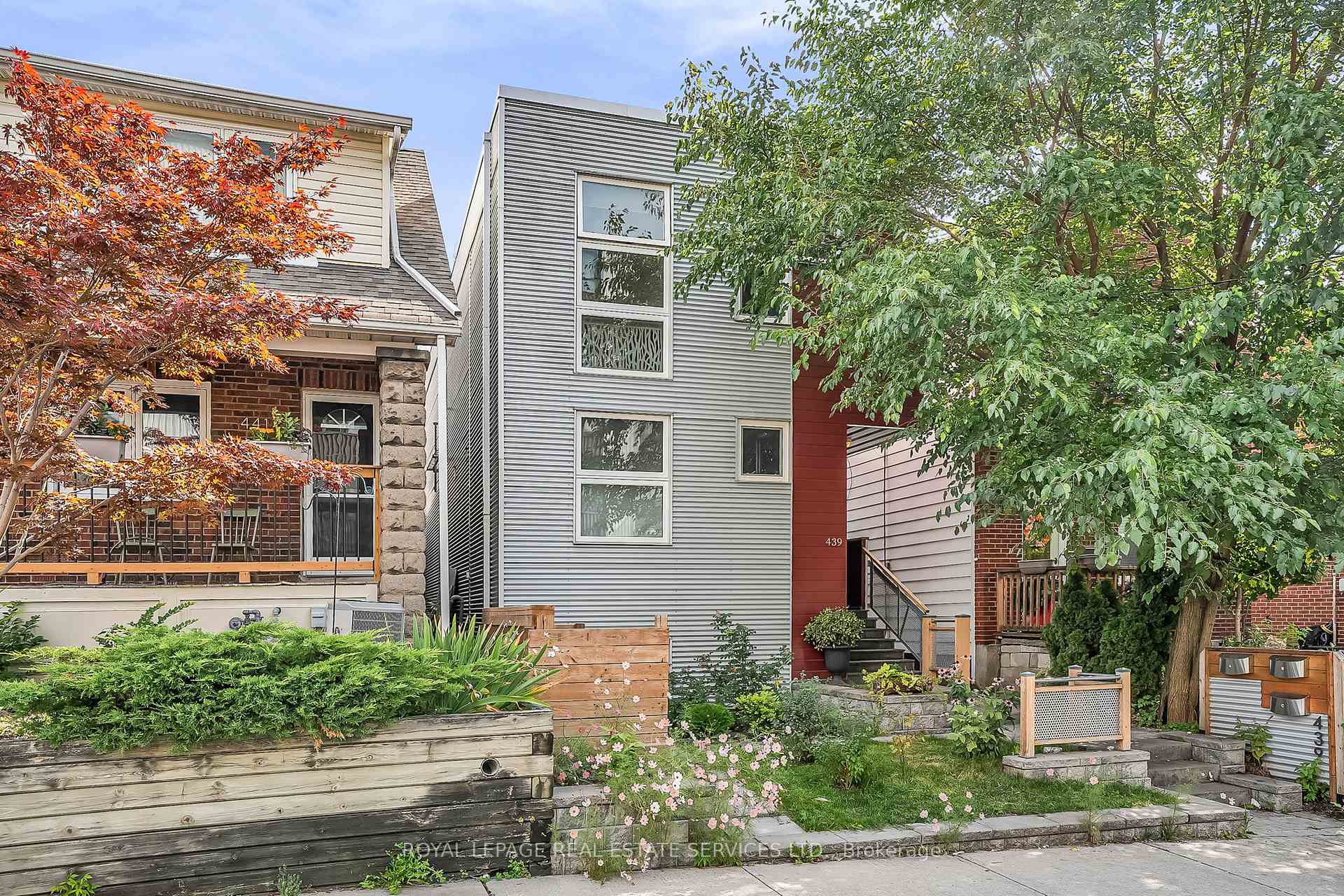 Photo 4 of Unit C, 439 Winona Drive, Toronto, Oakwood Village — HOMEH