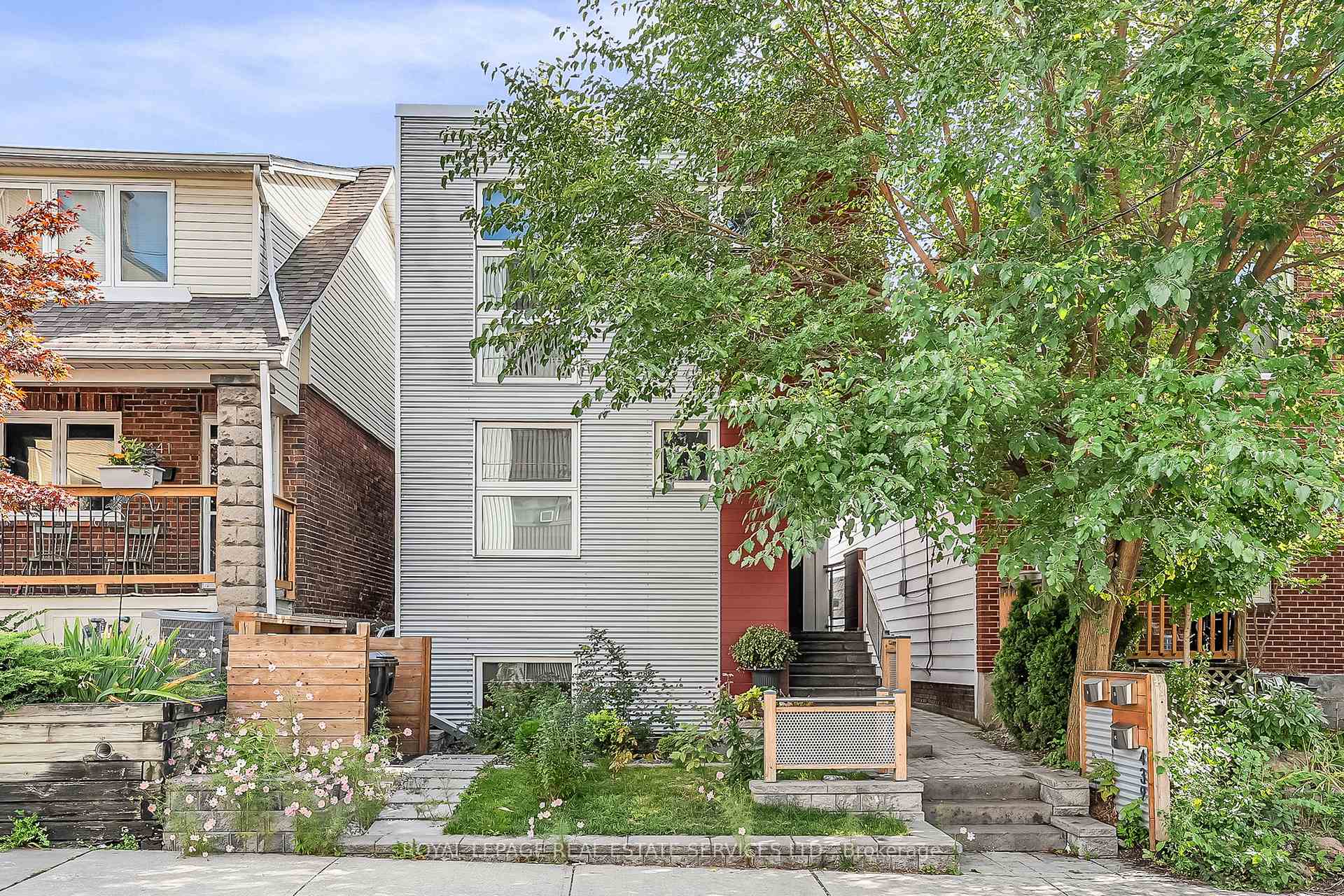 Photo 5 of Unit C, 439 Winona Drive, Toronto, Oakwood Village — HOMEH