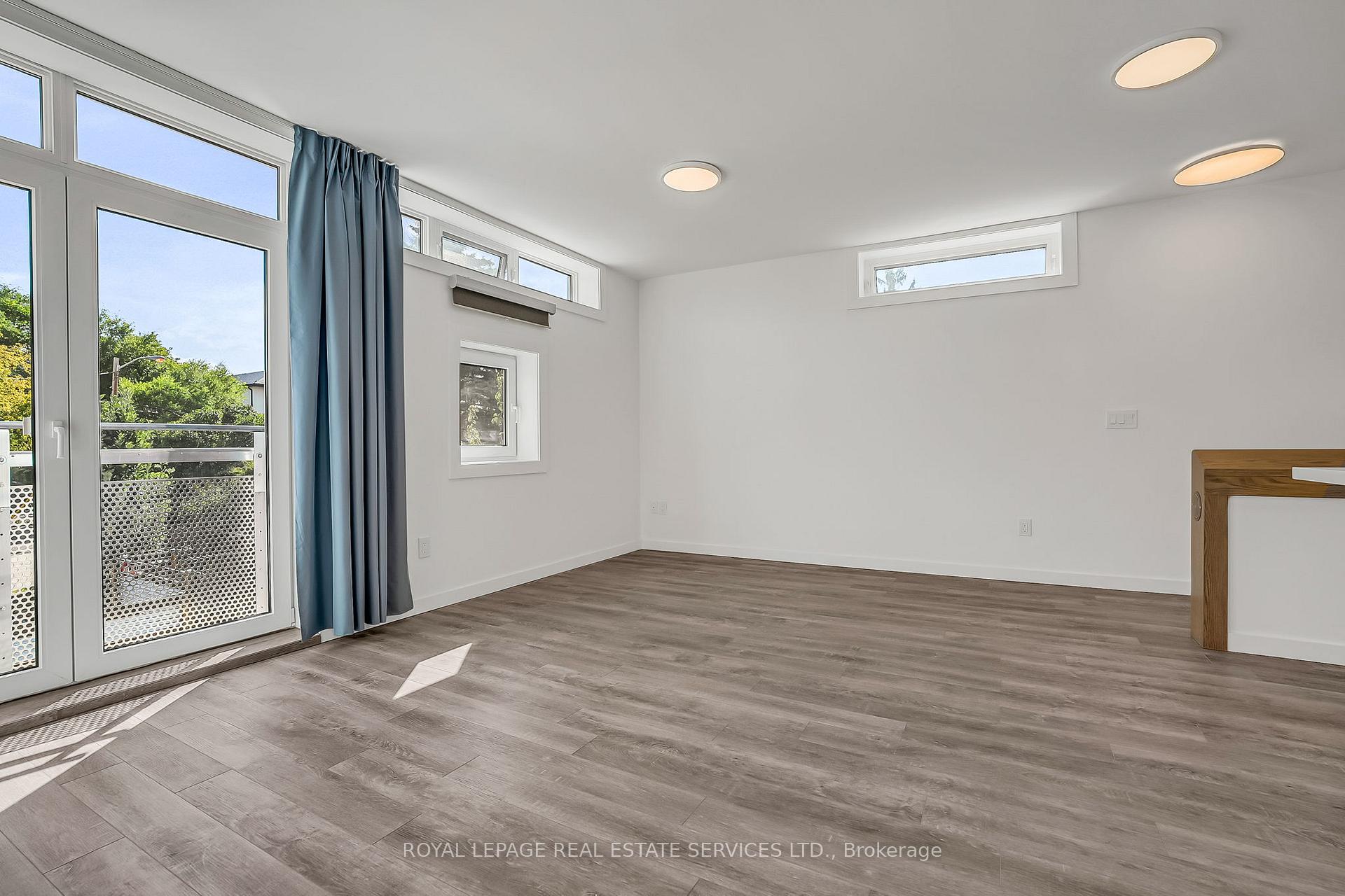 Photo 13 of Unit C, 439 Winona Drive, Toronto, Oakwood Village — HOMEH