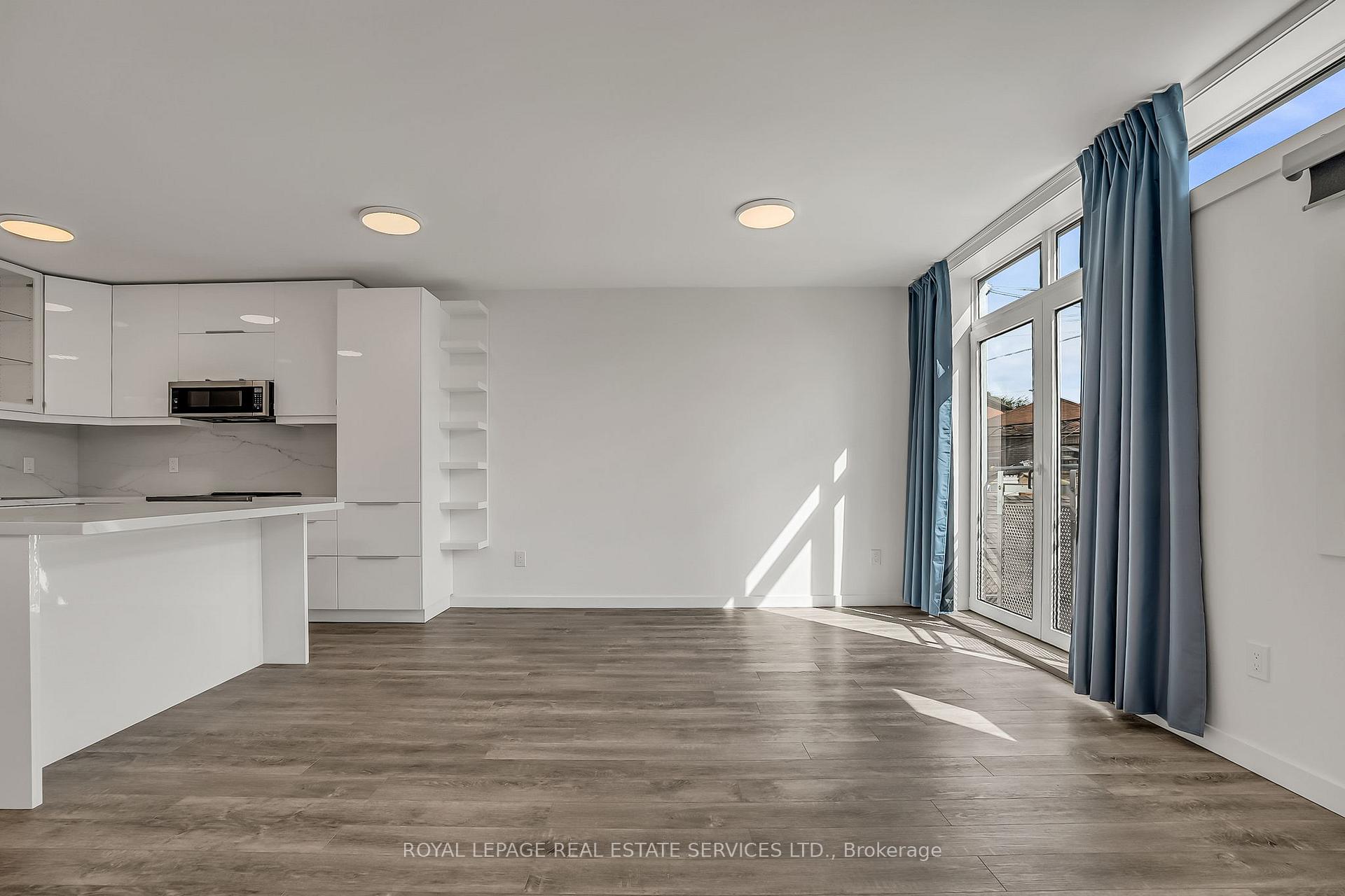 Photo 15 of Unit C, 439 Winona Drive, Toronto, Oakwood Village — HOMEH