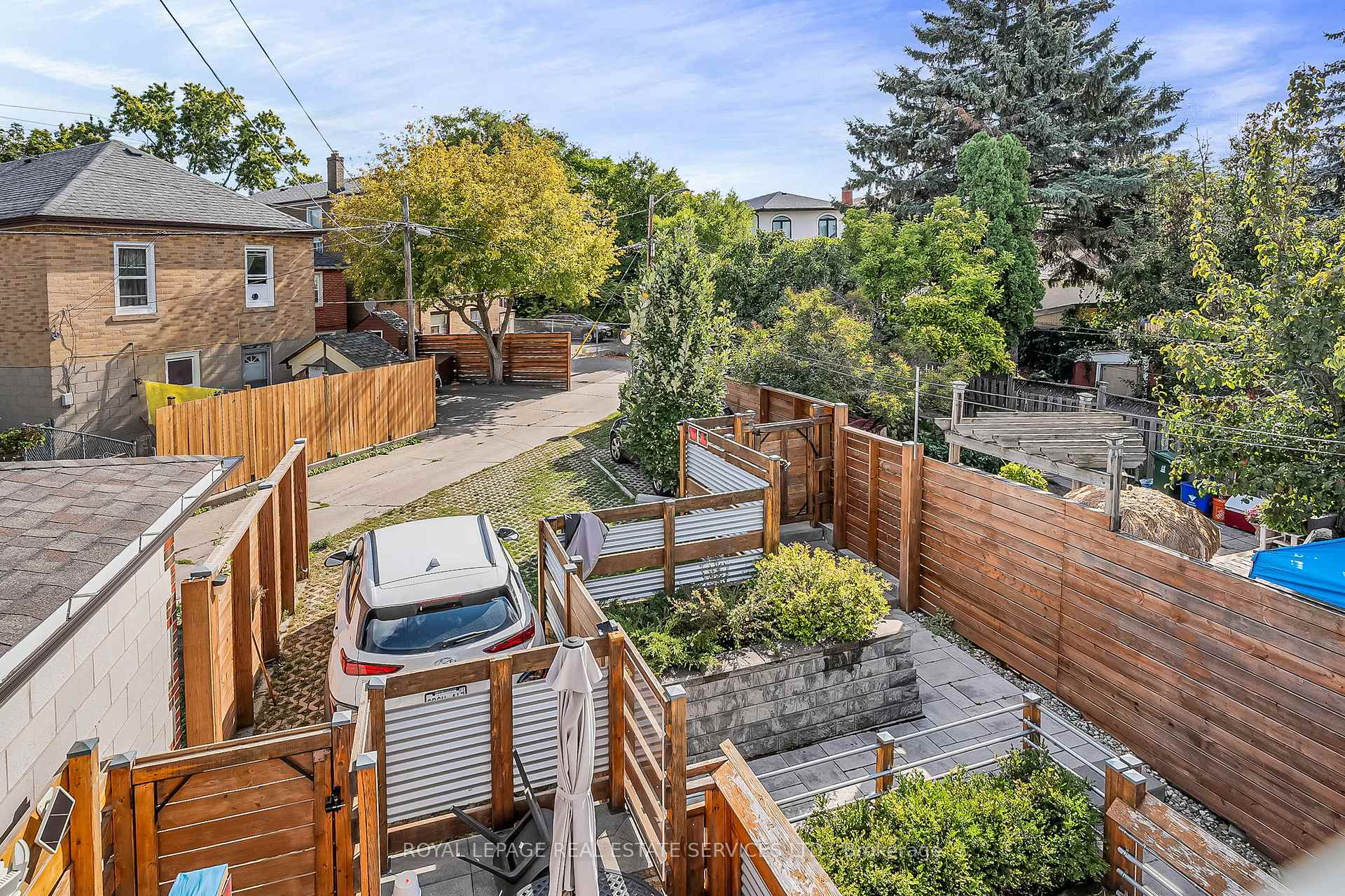 Photo 17 of Unit C, 439 Winona Drive, Toronto, Oakwood Village — HOMEH
