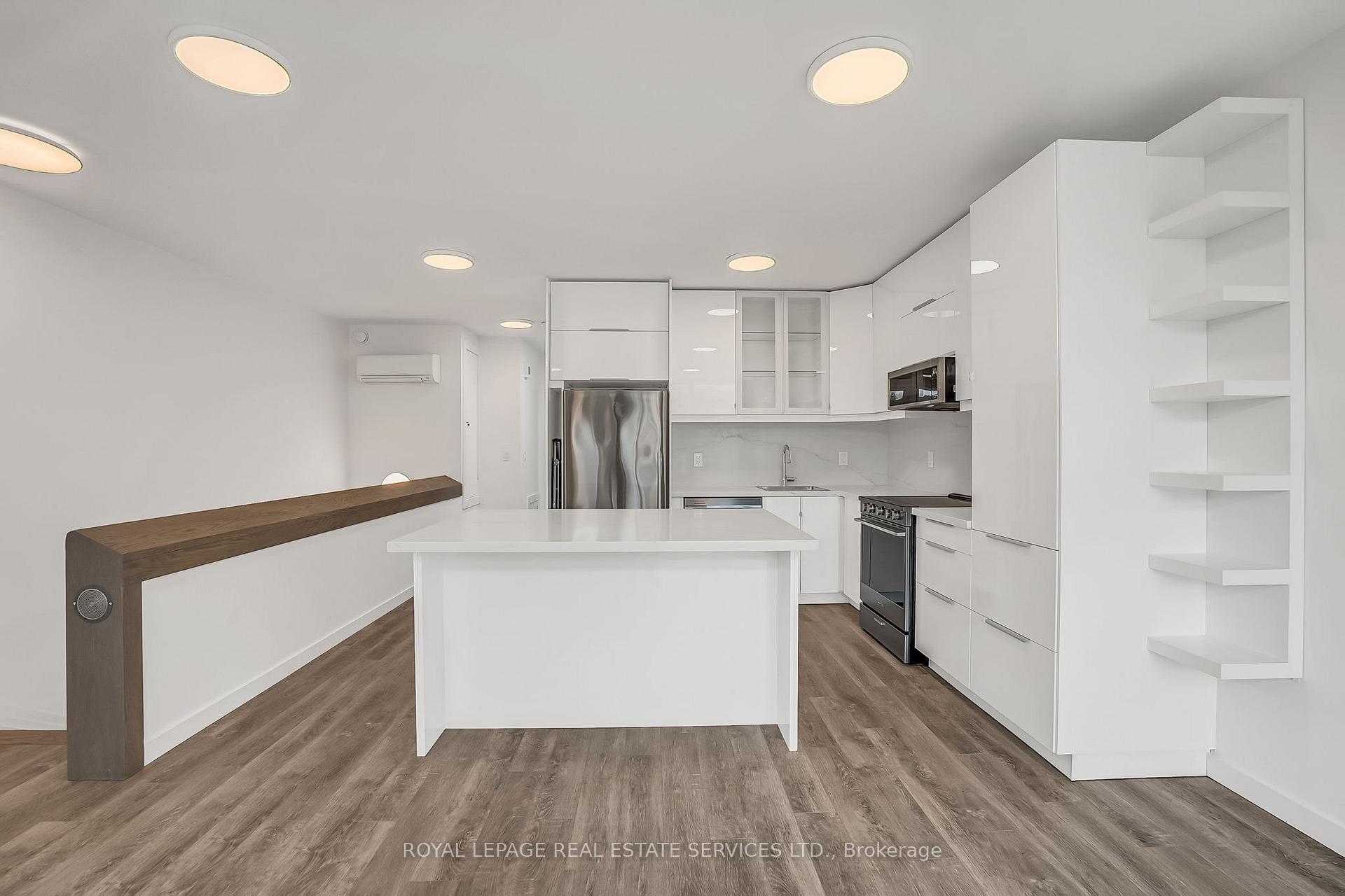 Photo 18 of Unit C, 439 Winona Drive, Toronto, Oakwood Village — HOMEH