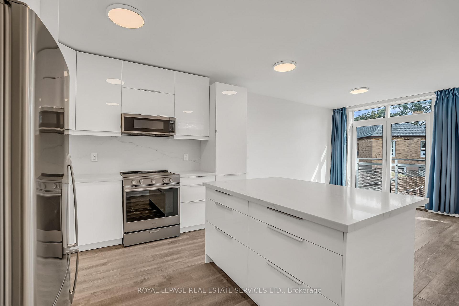 Photo 21 of Unit C, 439 Winona Drive, Toronto, Oakwood Village — HOMEH