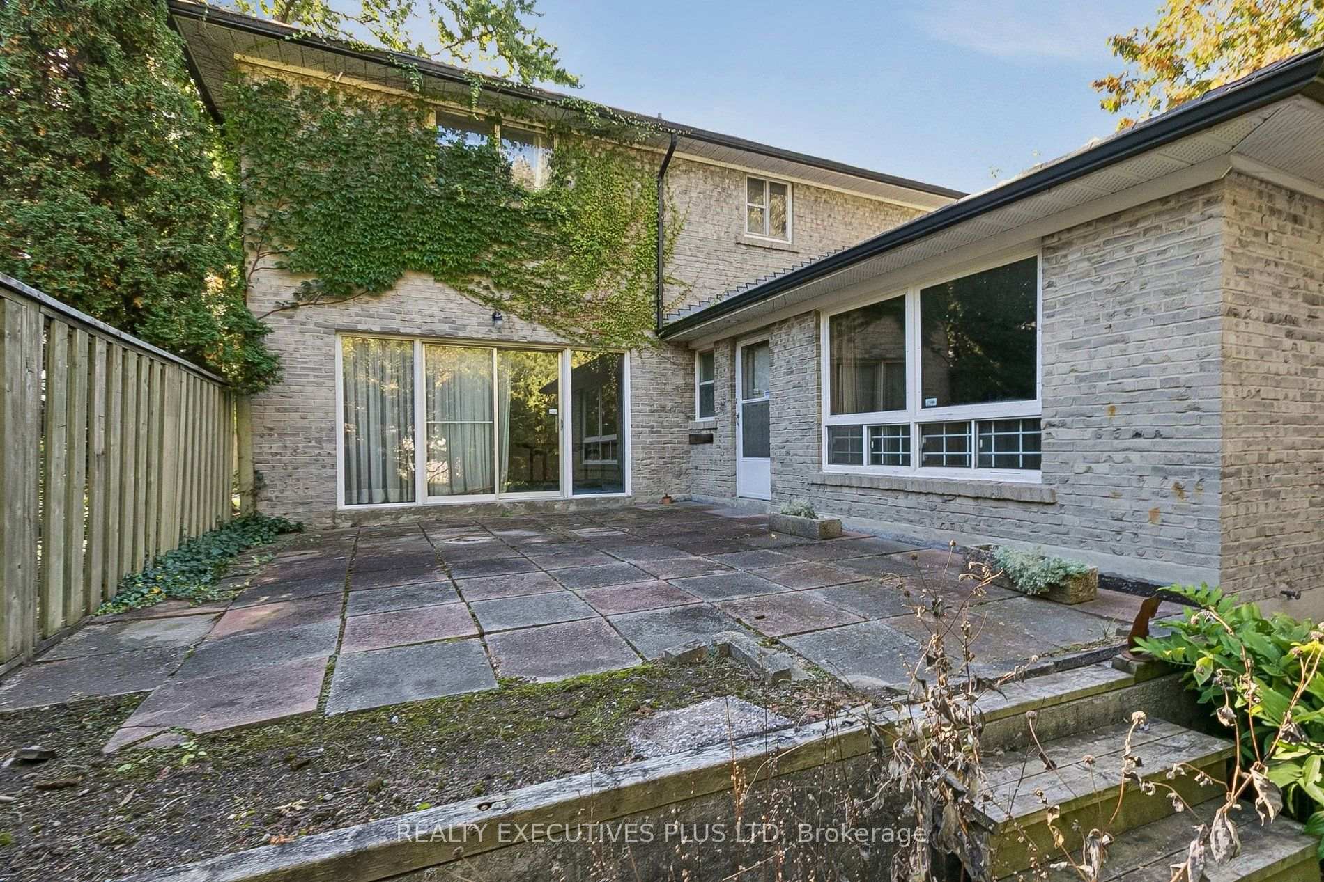 Photo 33 of 12 Mandel Crescent, North York, Bayview Woods-Steeles — HOMEH