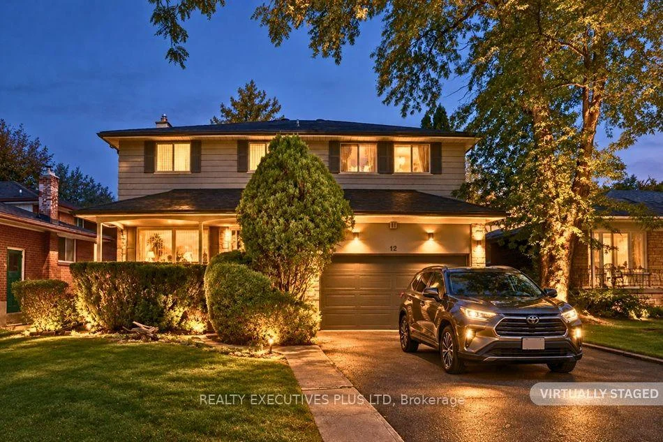 Photo of 12 Mandel Crescent