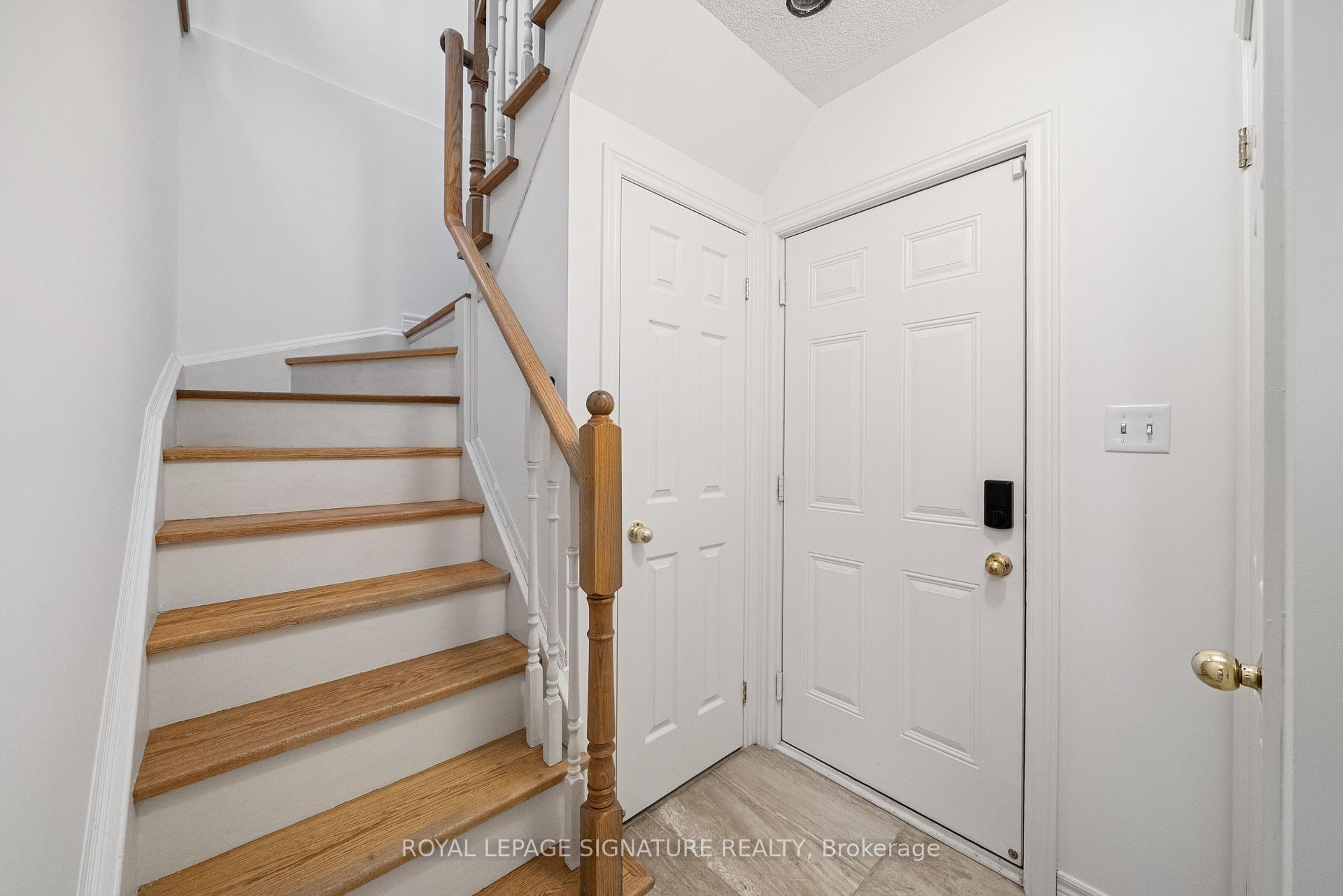 Photo 21 of 34 Carnahan Terrace, Toronto, East End-Danforth — HOMEH