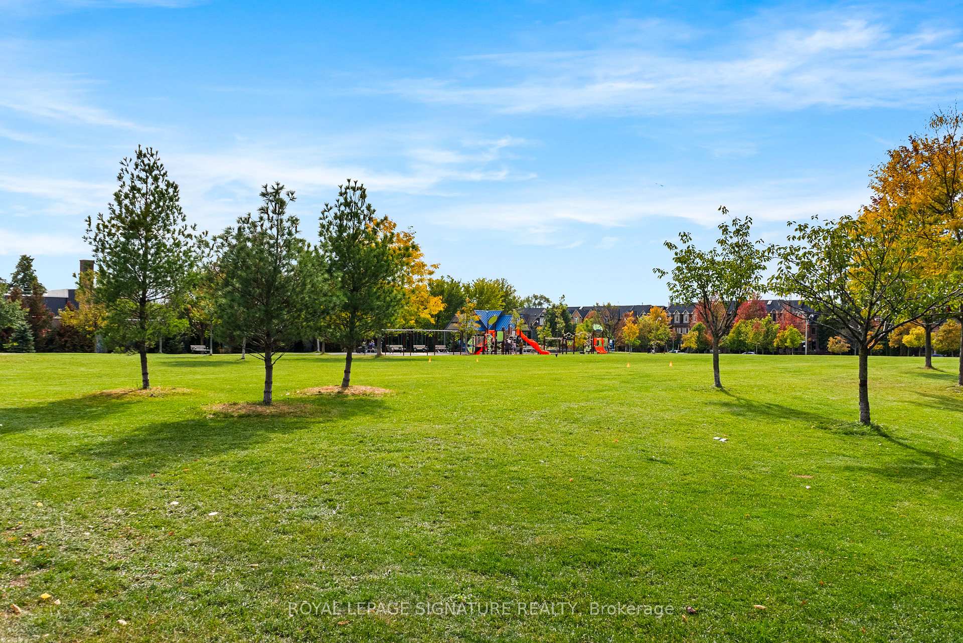 Photo 28 of 34 Carnahan Terrace, Toronto, East End-Danforth — HOMEH