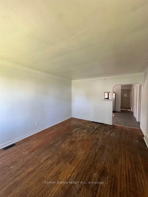 Photo 3 of 2519 Tourangeau Road, Windsor — HOMEH