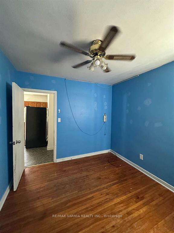 Photo 5 of 2519 Tourangeau Road, Windsor — HOMEH
