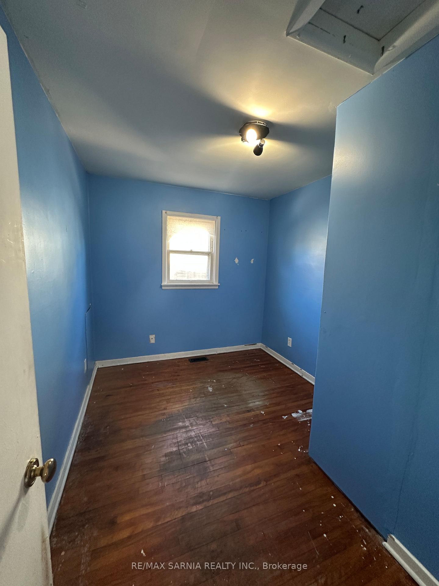 Photo 6 of 2519 Tourangeau Road, Windsor — HOMEH