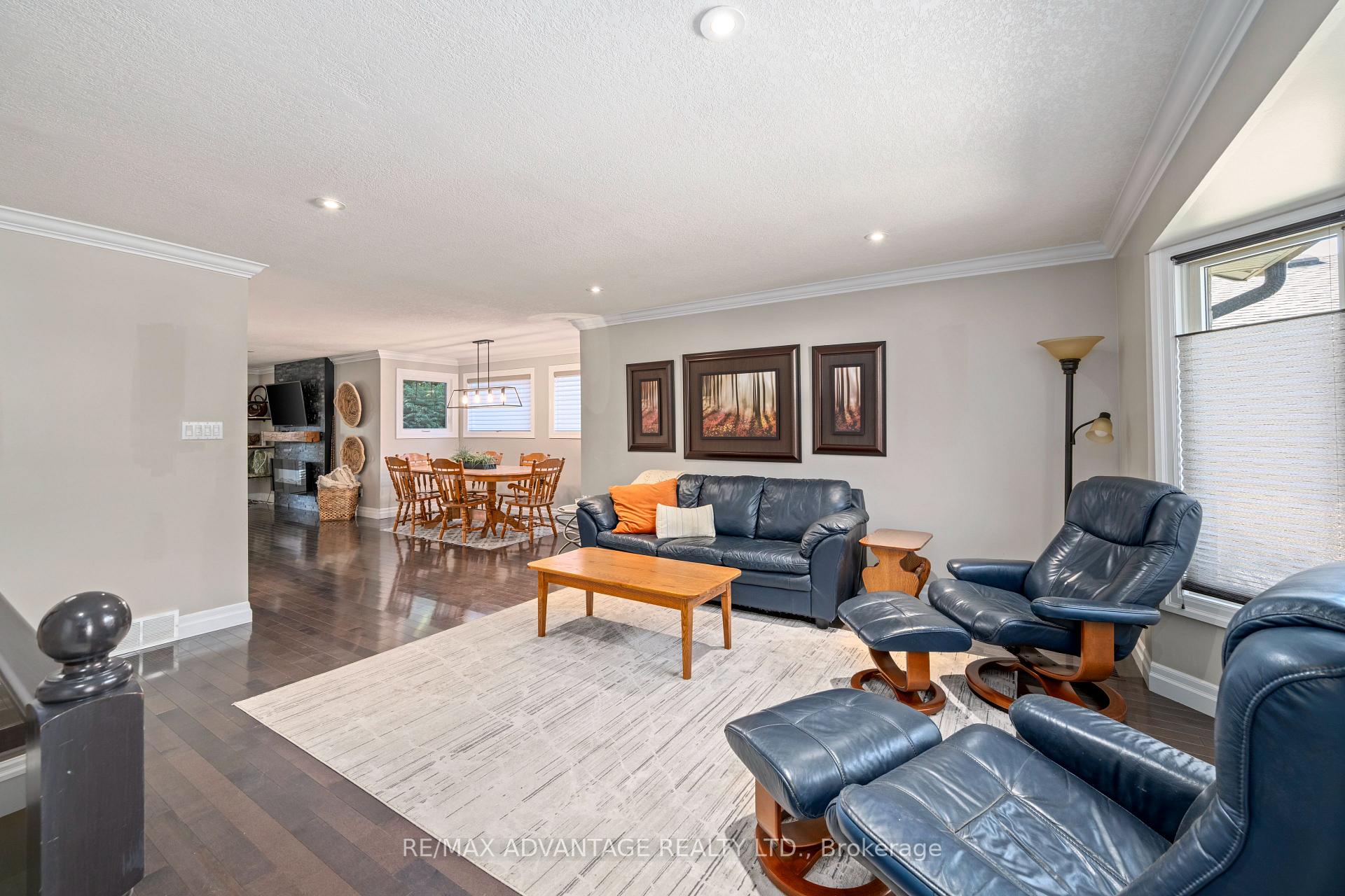 Photo 6 of 126 Mountainview Crescent, London, South N — HOMEH