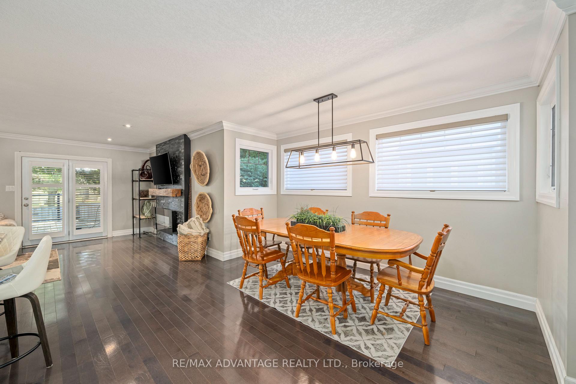 Photo 8 of 126 Mountainview Crescent, London, South N — HOMEH