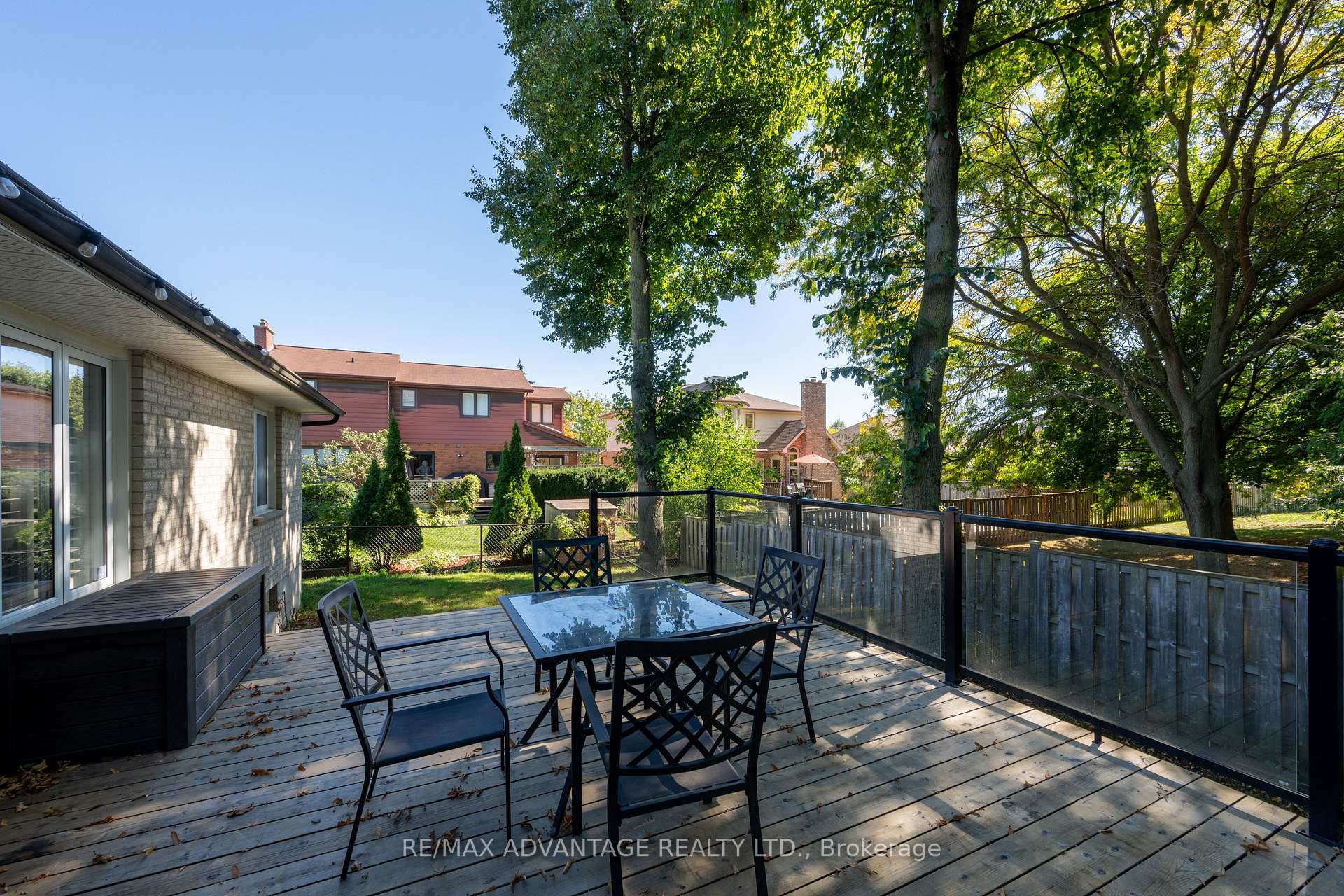 Photo 22 of 126 Mountainview Crescent, London, South N — HOMEH