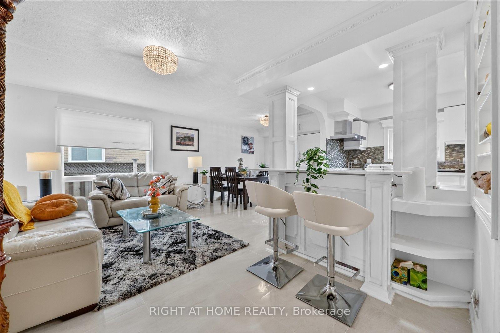 Photo 11 of 531 Wallenberg Crescent, Mississauga, Creditview — HOMEH