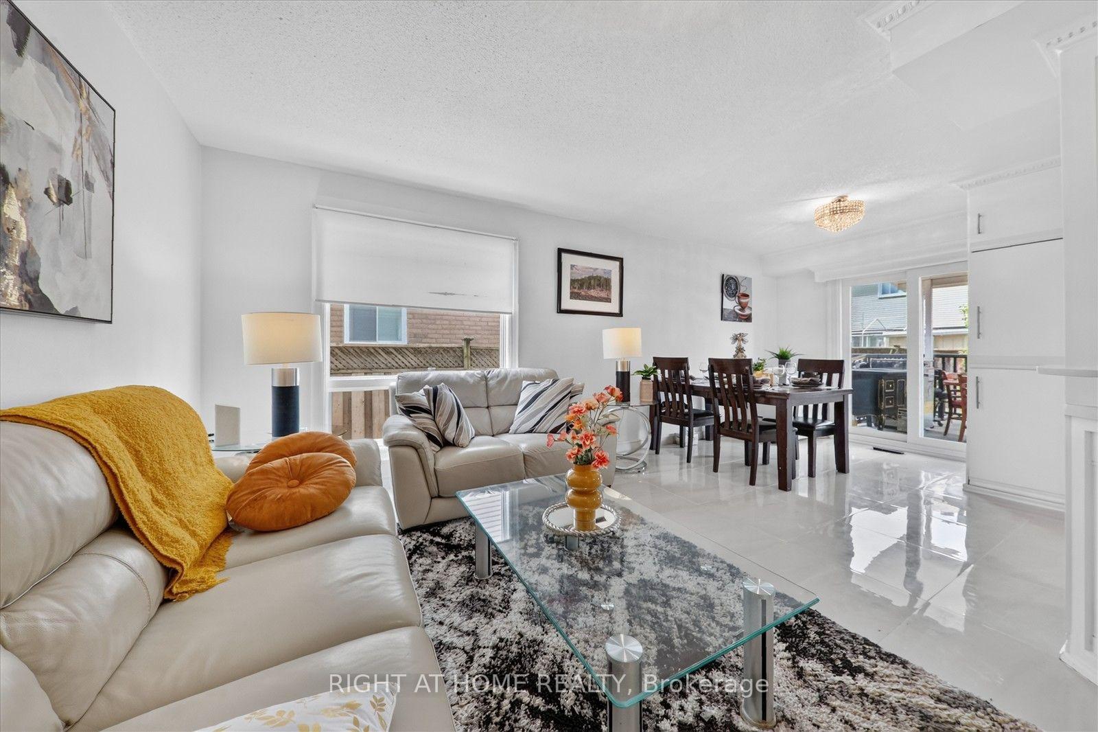 Photo 14 of 531 Wallenberg Crescent, Mississauga, Creditview — HOMEH