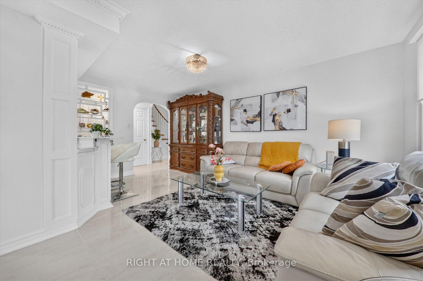 Photo 15 of 531 Wallenberg Crescent, Mississauga, Creditview — HOMEH