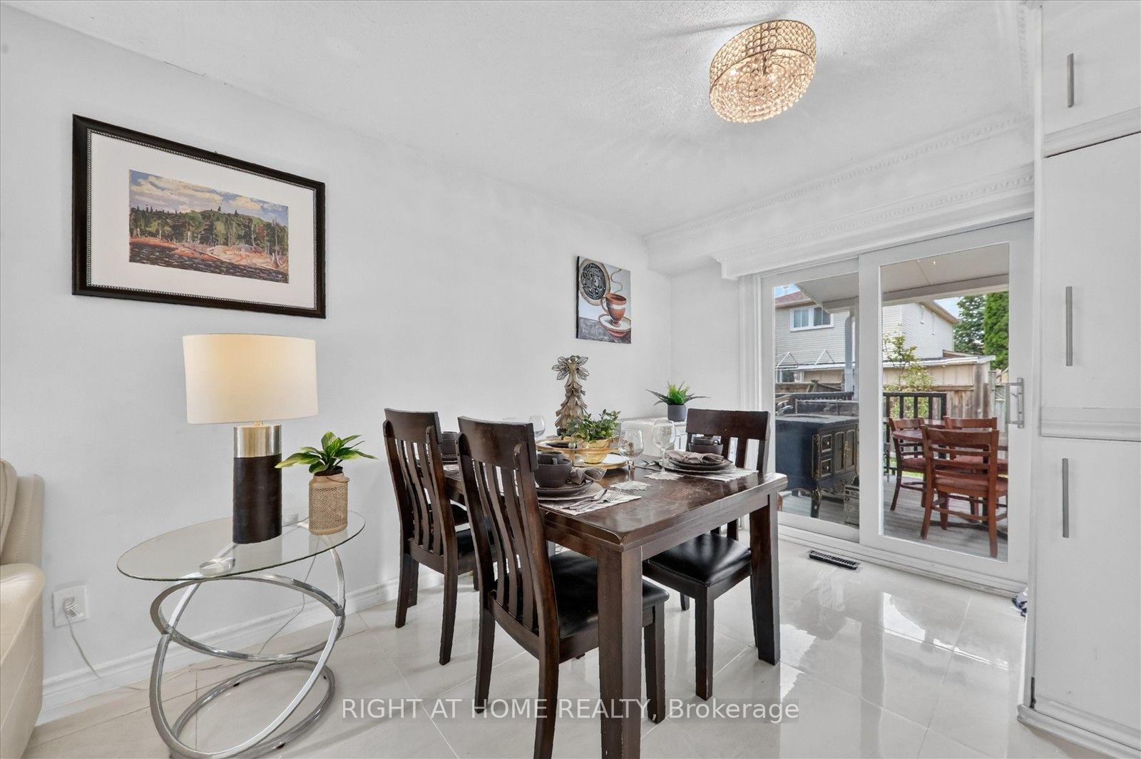 Photo 17 of 531 Wallenberg Crescent, Mississauga, Creditview — HOMEH