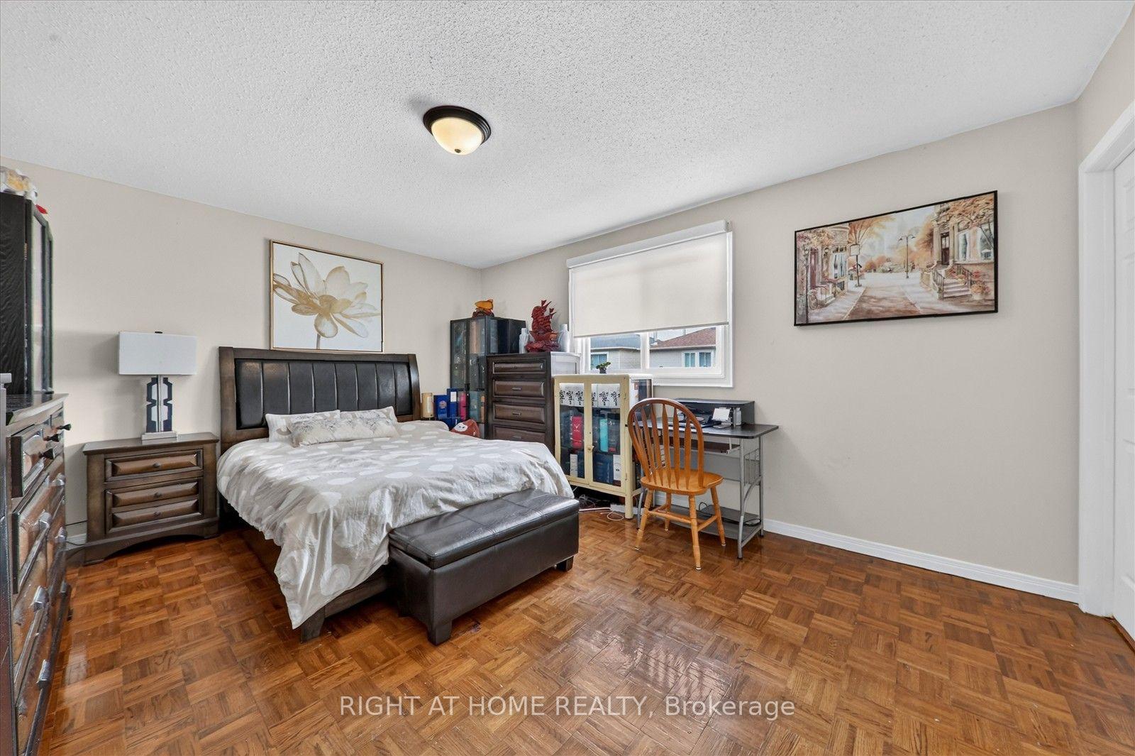 Photo 29 of 531 Wallenberg Crescent, Mississauga, Creditview — HOMEH