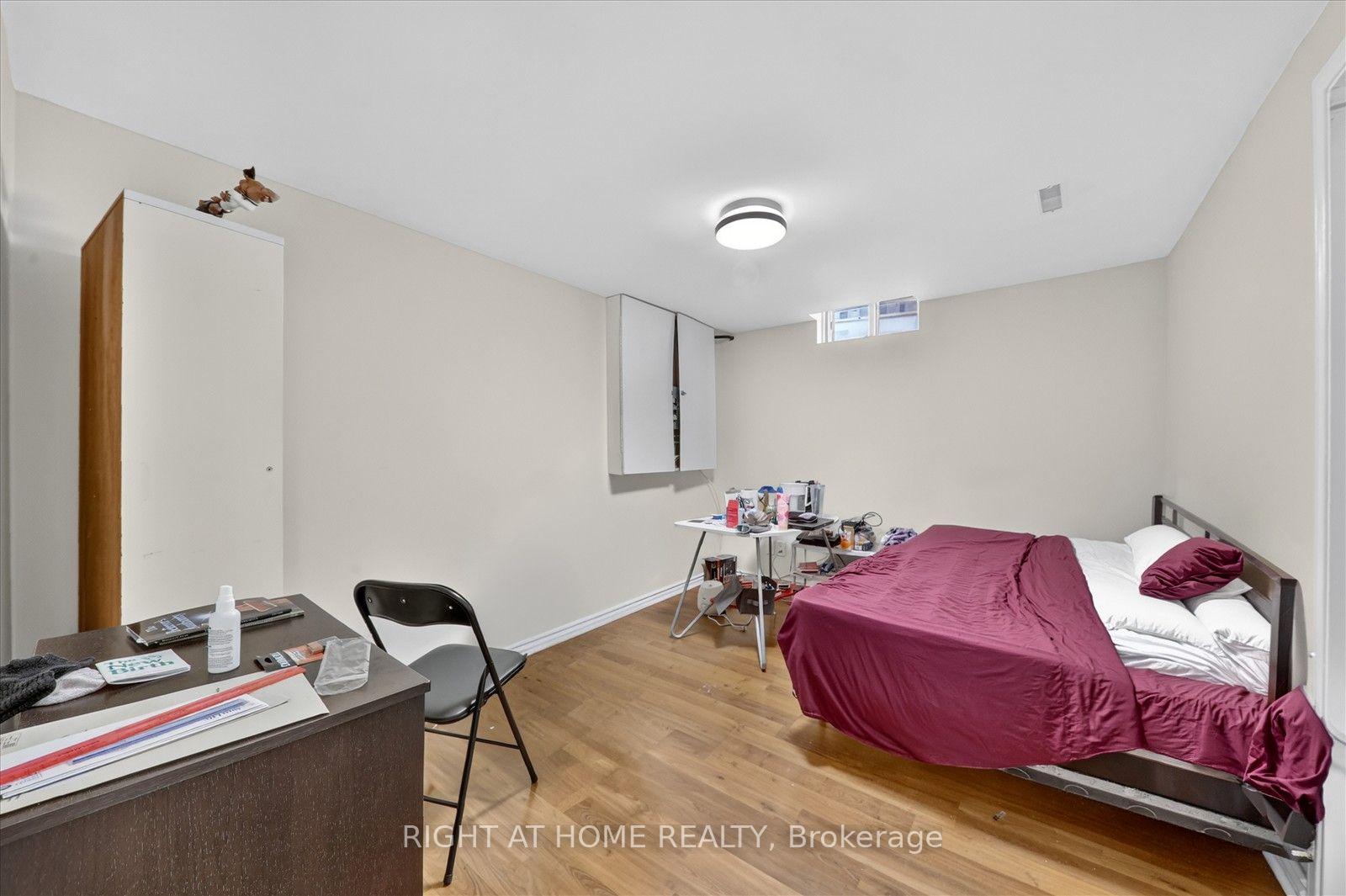 Photo 46 of 531 Wallenberg Crescent, Mississauga, Creditview — HOMEH