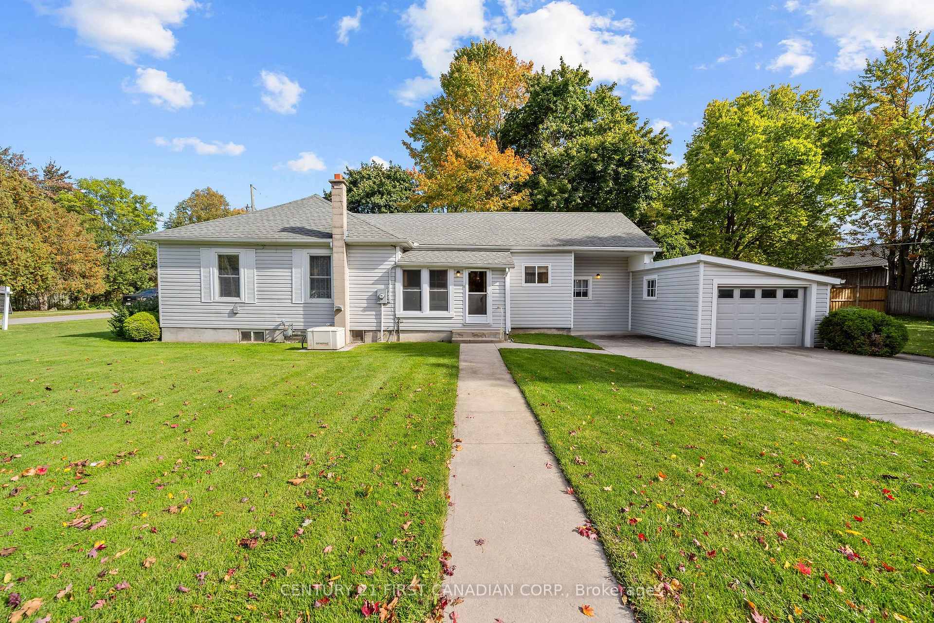 Photo 7 of 163 George Street, North Middlesex, Ailsa Craig — HOMEH