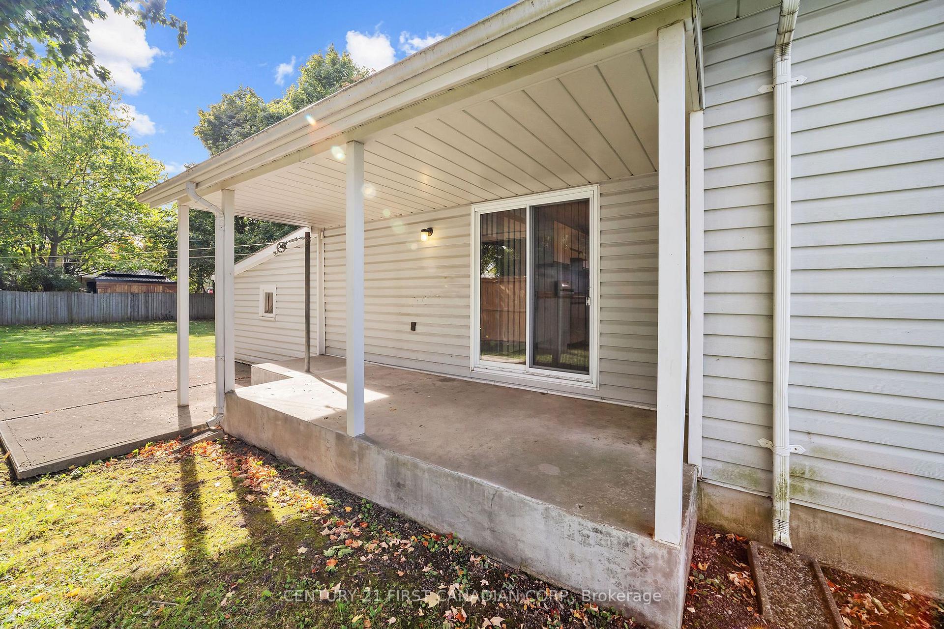 Photo 10 of 163 George Street, North Middlesex, Ailsa Craig — HOMEH